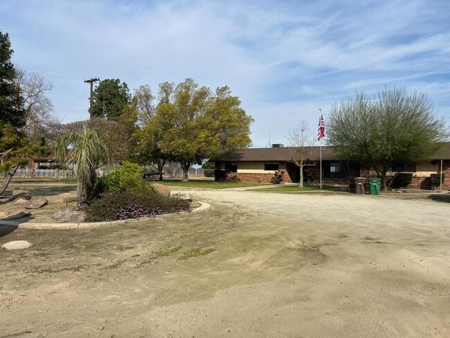 Photo - 7828 S Del Rey Ave