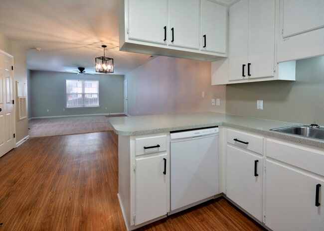 Edgewood Apartments in Burner, NC - Edgewood Apartments