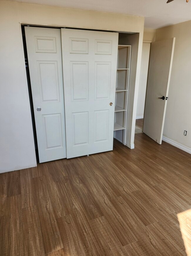 Photo - 260 Grantham Ave