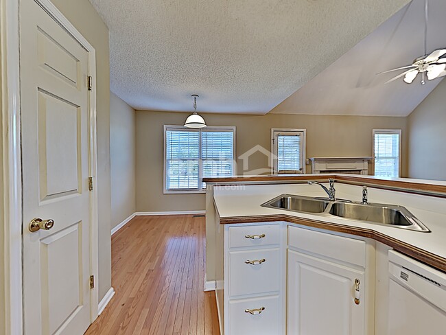 Photo - 3366 Dabney Ln