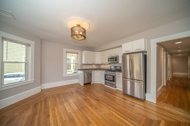 Photo - 1590 Cambridge St Unit 1