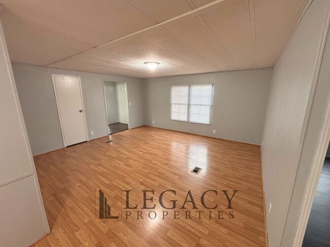 Photo - Renovated 3 Bed / 2 Bath Mobile Home – Easley, SC