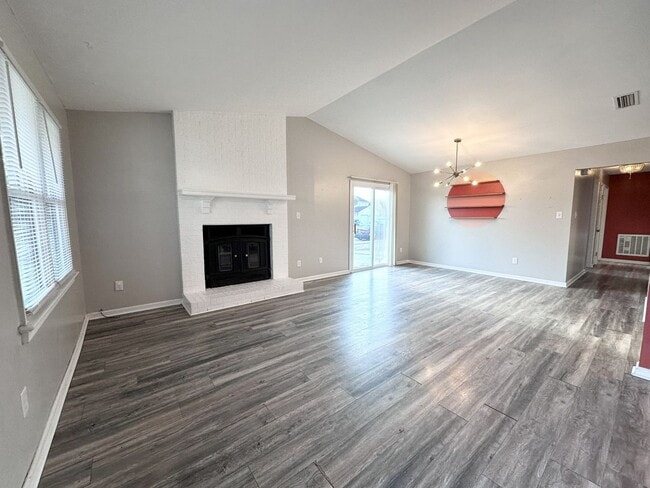 Photo - Eclectic & Charming Updated Ranch