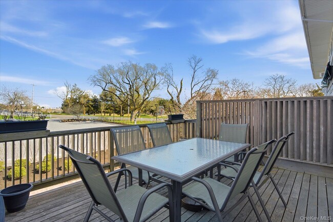Photo - 3039 Mitchell Rd