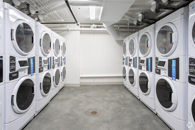 Laundry Room - 345 6th