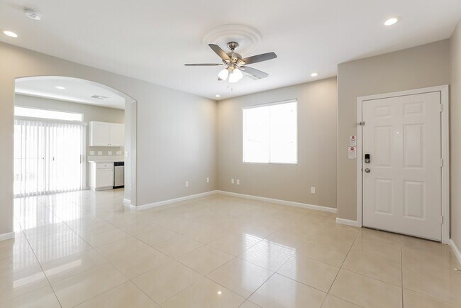Photo - 8139 W Ficus Dr