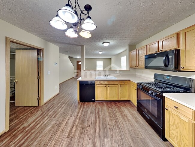 Photo - 7474 Canal Highlands Blvd