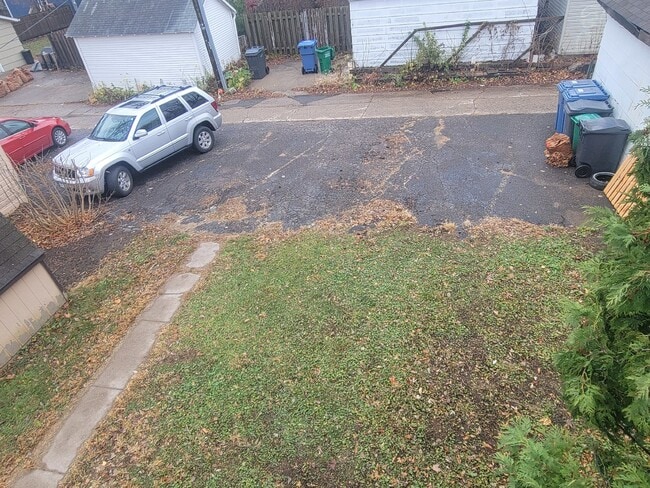 Photo - NEW - Duplex for RENT Unit #2