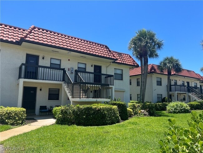 Building Photo - 4346 27th Ct SW Unit 206 Rental