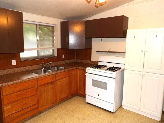 Photo - 2305 NW 32nd St