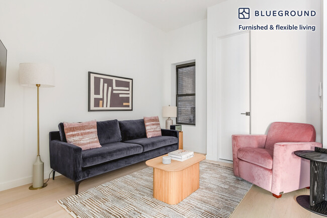 Building Photo - 230 W 72nd St Rental