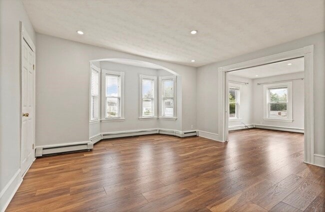 Photo - 67 Wales St Unit 2nd Floor