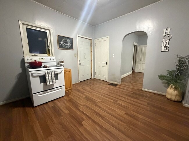 Photo - 2 bed, 1 bath home for rent in West Waterloo