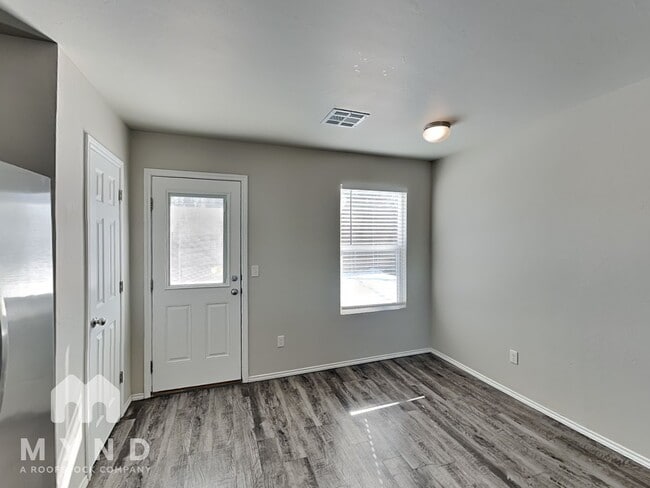 Photo - 10604 SW 22nd St