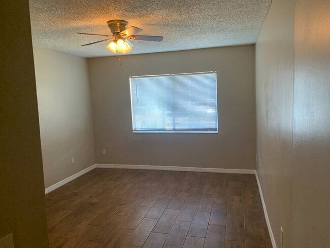 Photo - 610 Kenwick Cir Unidad 103