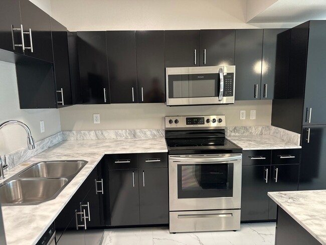 Photo - Hampton Astoria