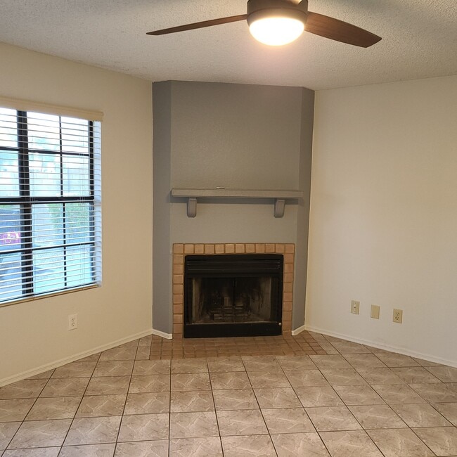 Photo - 3491 N Arizona Ave