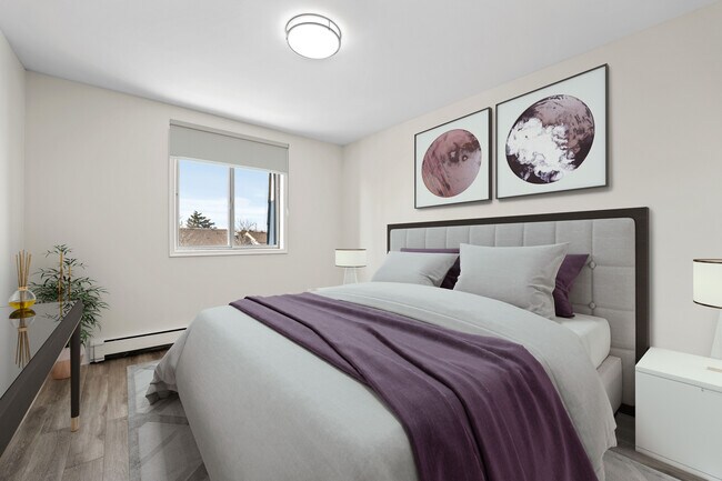 Photo - 72 Devonshire Ave