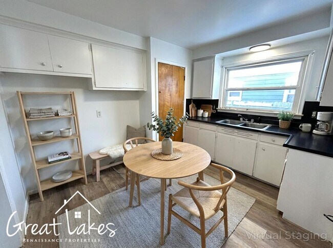 Photo - Charming 3 Bedroom 1 Bathroom now available for rent