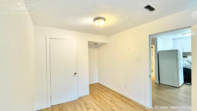 Photo - 22 Masseygrove Cres