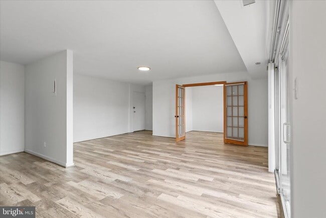 Photo - 214 Locust St SE Unidad 124