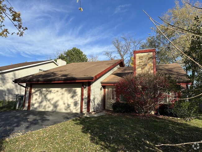 Building Photo - 64 Abbeywood Dr Rental