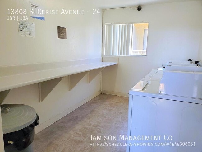 Photo - Sunshine Villa