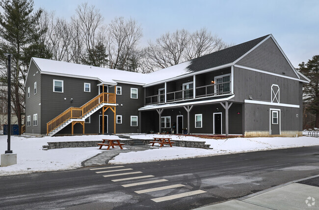 Building Photo - Monarch Village Rental