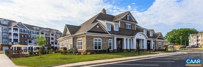 2165 Reserve Cir