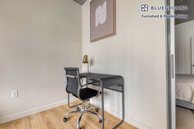 Photo - 11011 NE 9th St Unidad FL8-ID233