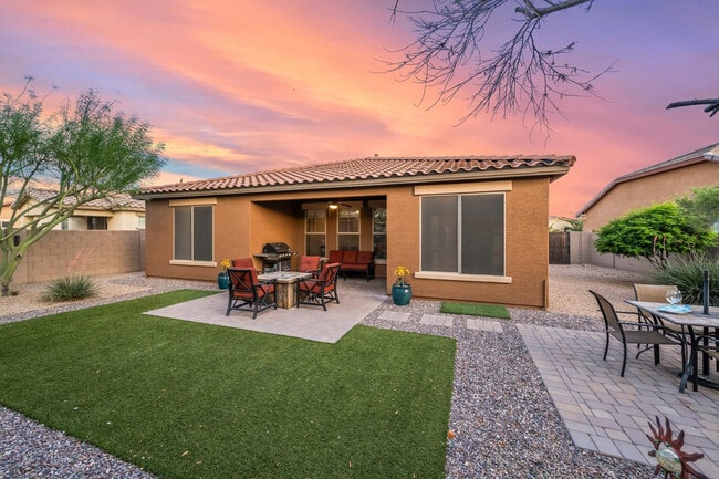 Photo - 16048 W Papago St