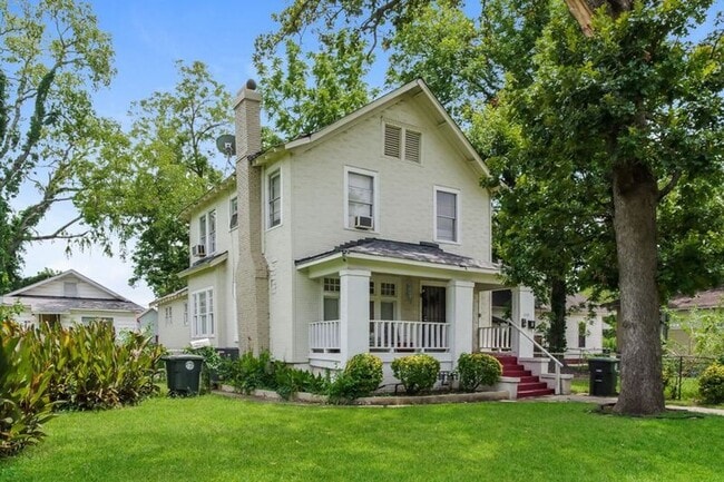 Building Photo - 1337 Alabama Ave SW Unit Apt B