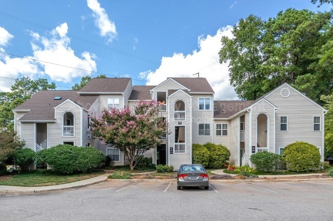 Photo - 6020 Winterpointe Ln Unit Apartment 102