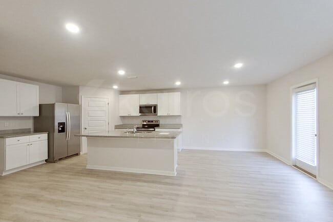 Photo - 245 Monarch Ln