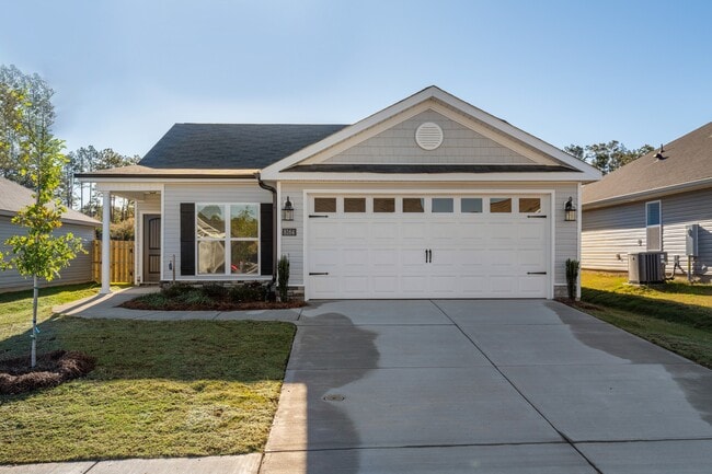 Building Photo - 8164-8164 Snelling Dr