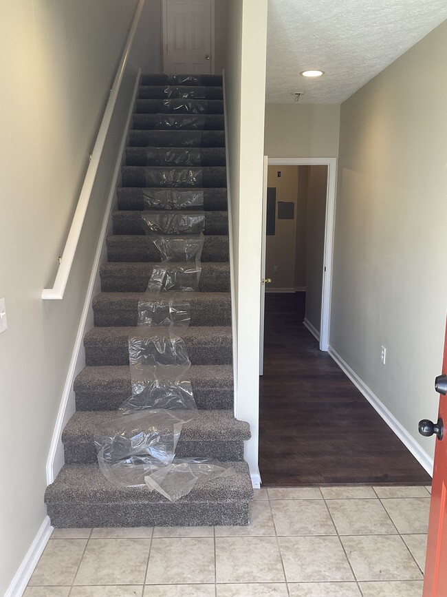 Photo - 114 Sutherland Dr