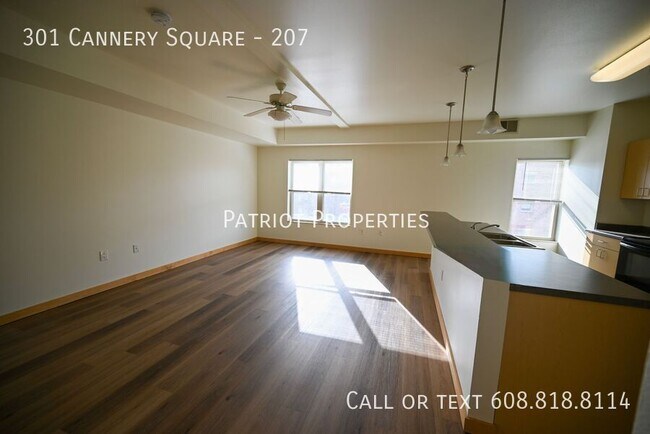 Photo - 301 Cannery Square Unit 207