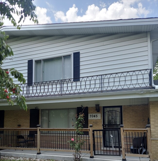 Building Photo - 7045 W Carol Ave Rental