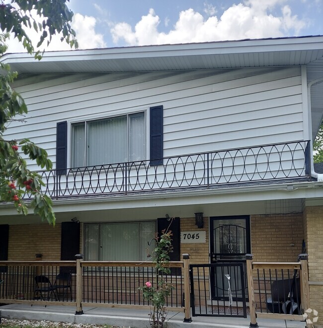 Building Photo - 7045 W Carol Ave Rental