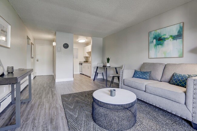 Building Photo - Hudson at Highline Rental