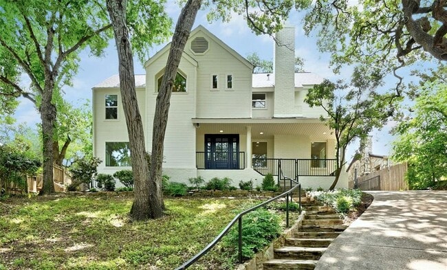 Photo - 1305 Kenwood Ave