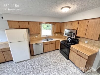 Photo - 121 Fonda Ln