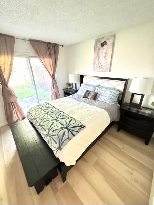 Photo - 3964 Queenston Ct Unit 1