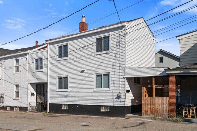 Photo - Luxury Rental - Sharpsburg