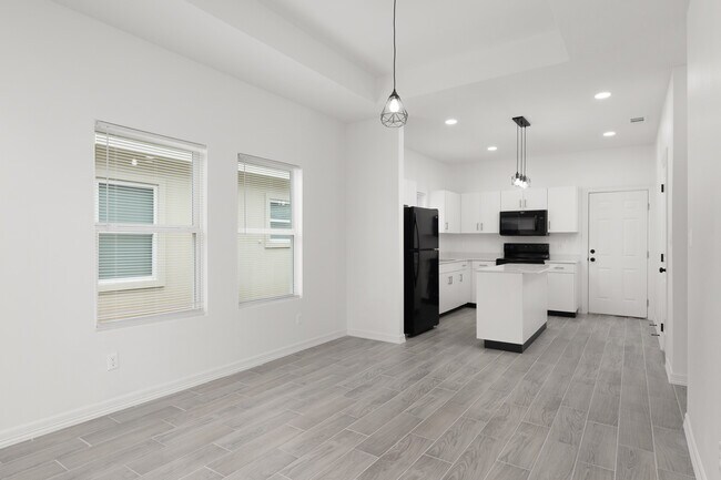 1801 Atrium Place Dr