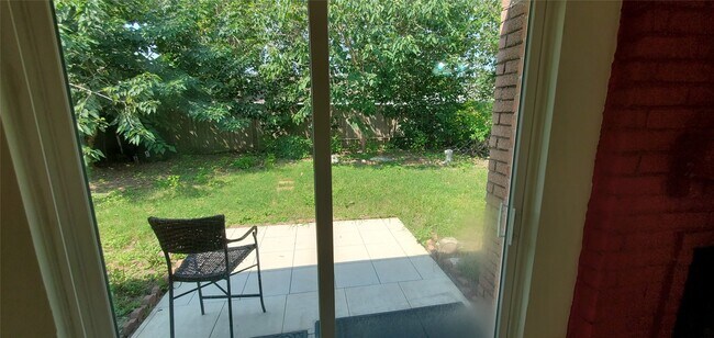 Photo - 7406 La Pl Dr