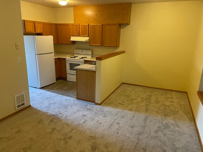 Photo - 303 Elwood Ct Unit 203