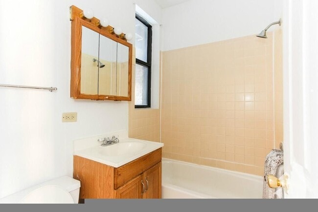 Photo - 1530 N Kedzie Ave Unit 1532-2F