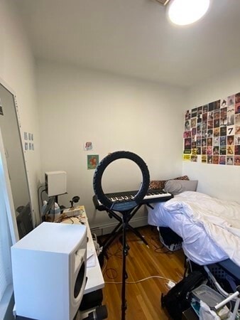 Photo - 271 Windsor St Unit 2R