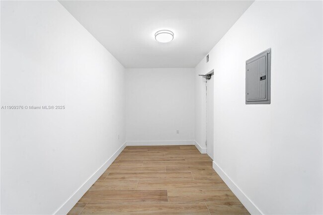 Photo - 10185 Collins Ave Unit 722
